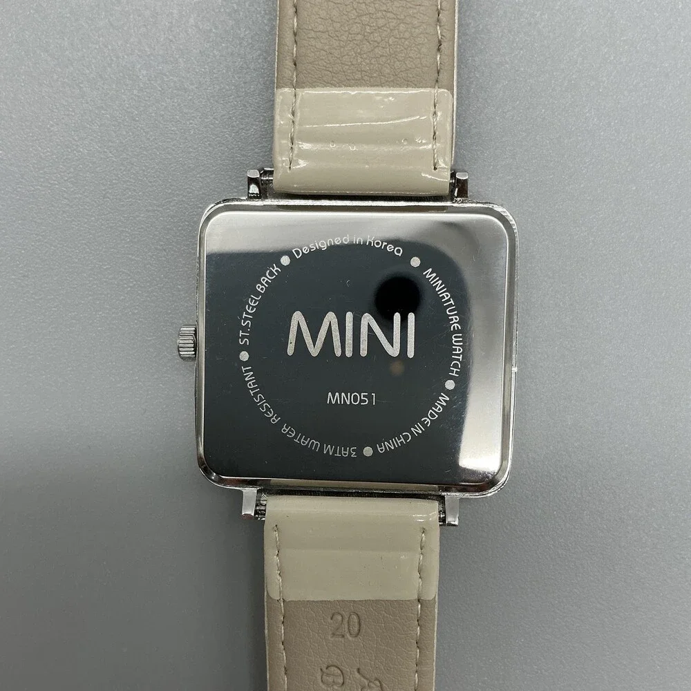 MINI MN051 Womens Watch 37mm Food Dial Square 3D Miniature Leather New Battery